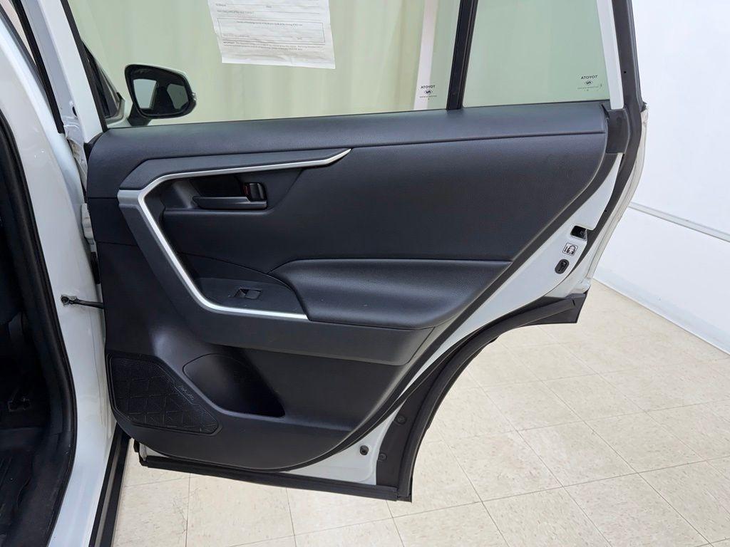 Toyota RAV4  2019