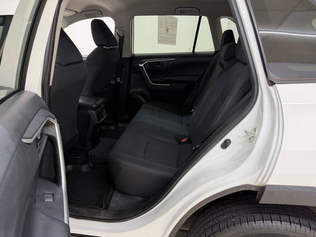 Toyota RAV4  2019