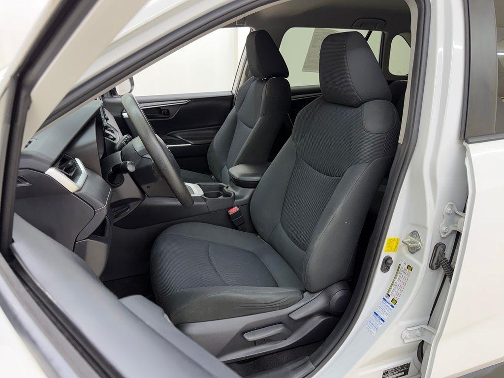 Toyota RAV4  2019