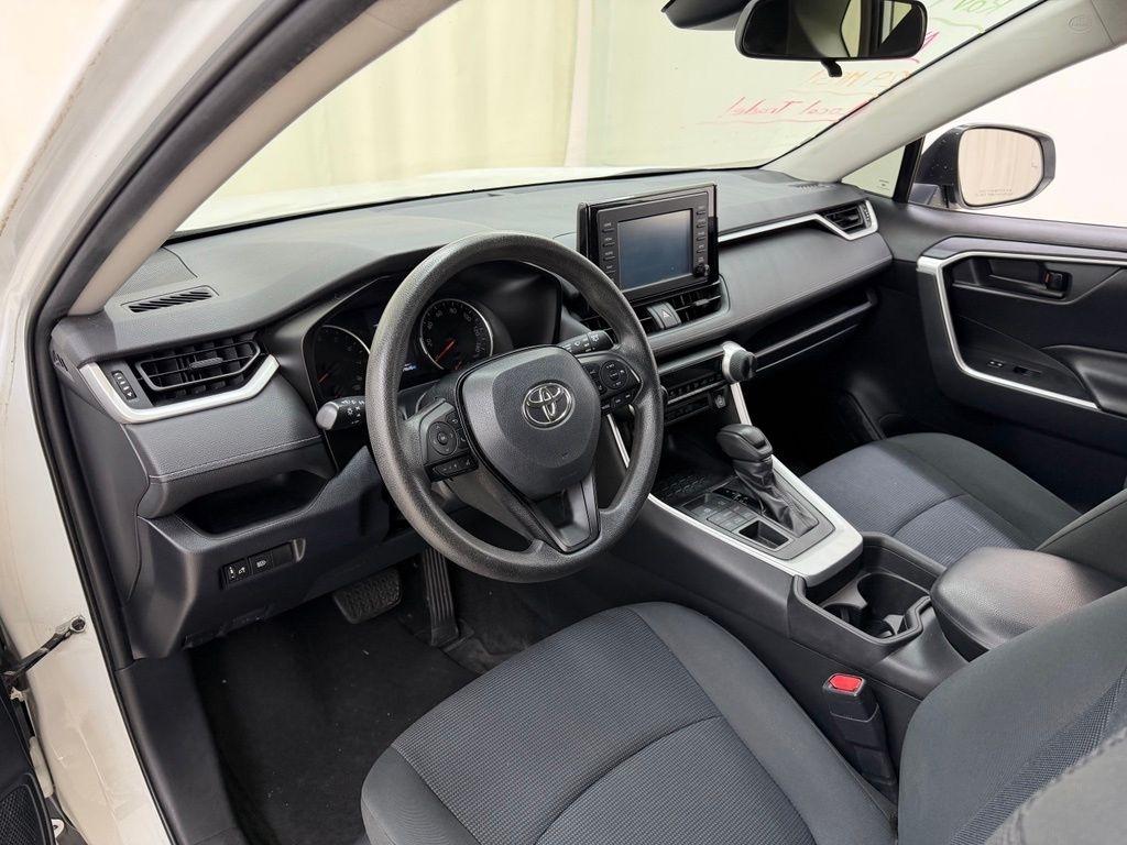 Toyota RAV4  2019