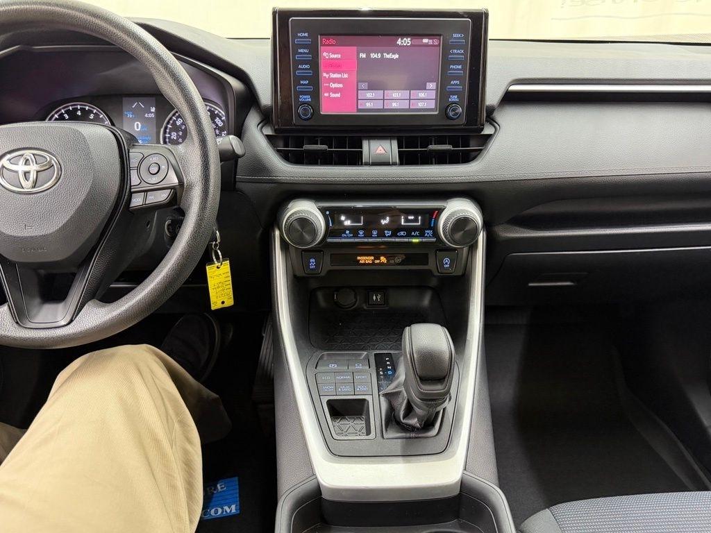 Toyota RAV4  2019