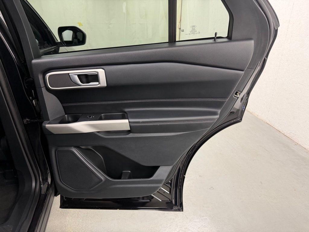 Ford Explorer  2020