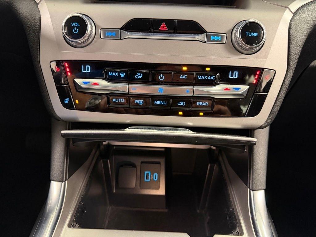 Ford Explorer  2020