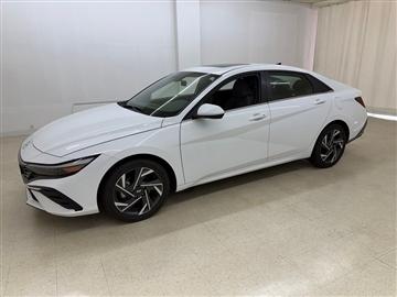 2025 Hyundai Elantra 