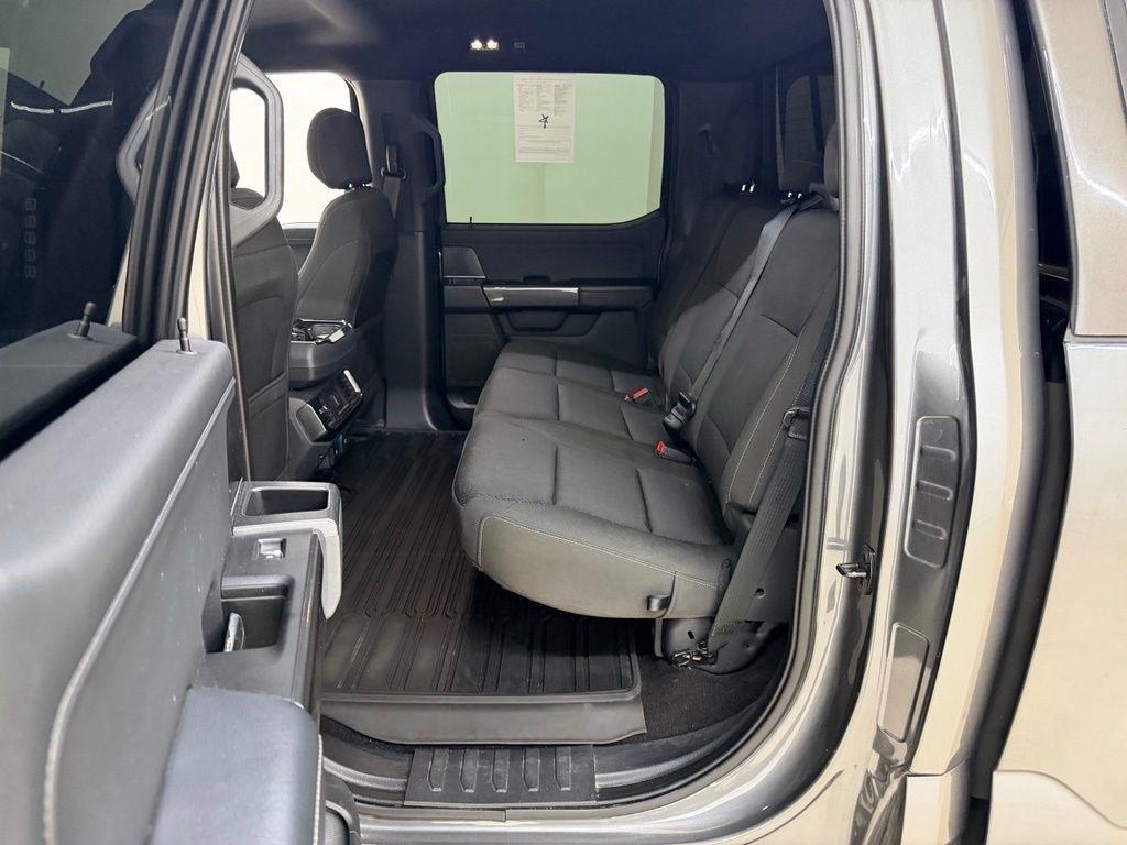 Ford F-150  2021