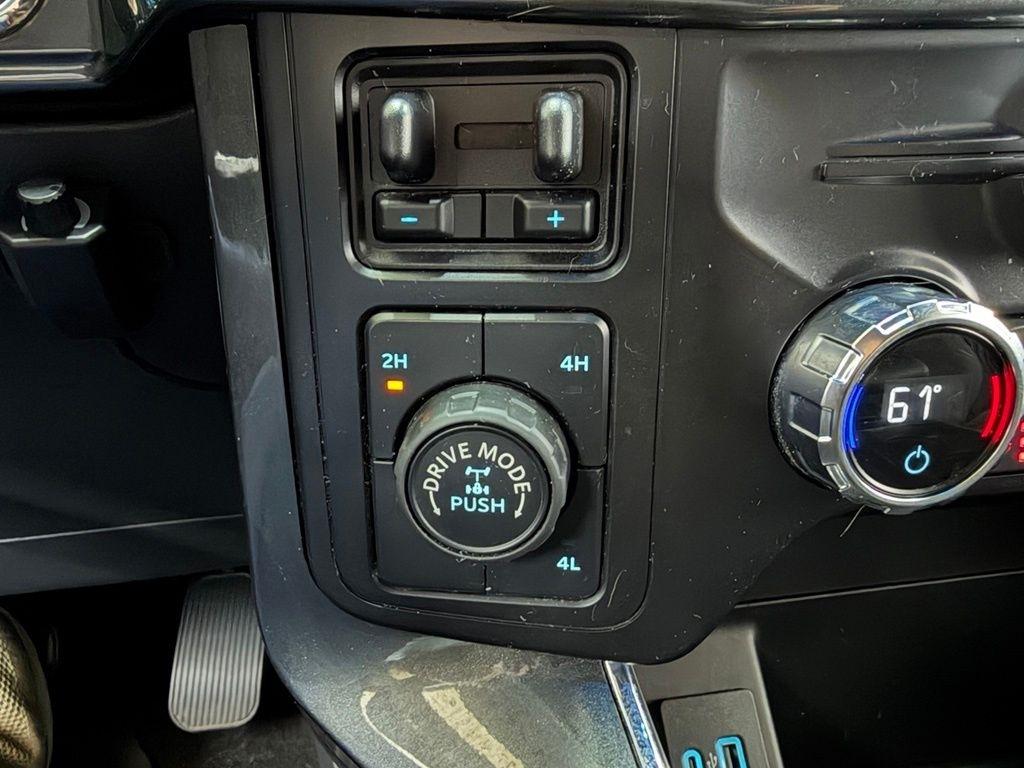 Ford F-150  2021
