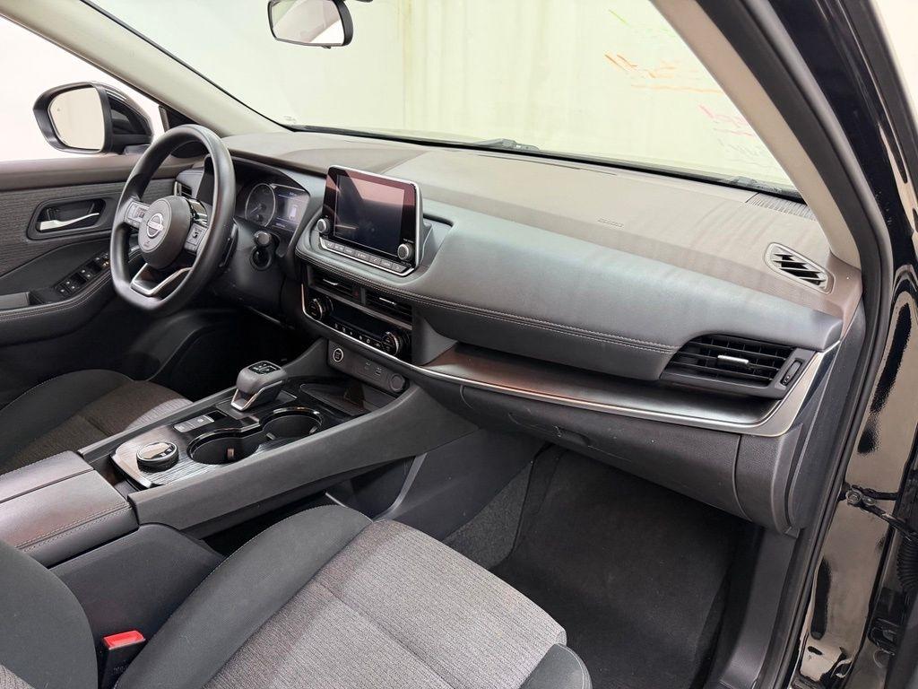 Nissan Rogue  2023
