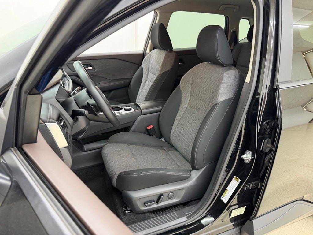 Nissan Rogue  2023