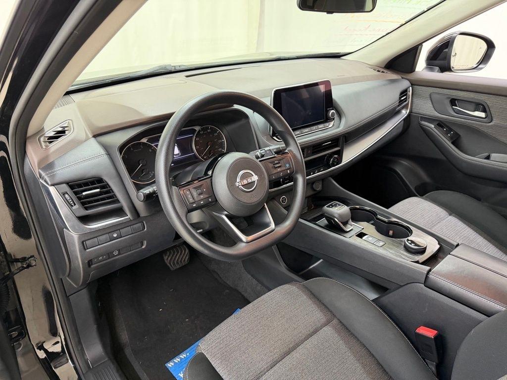 Nissan Rogue  2023
