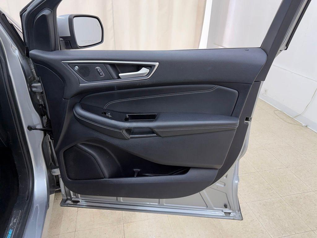 Ford Edge  2020