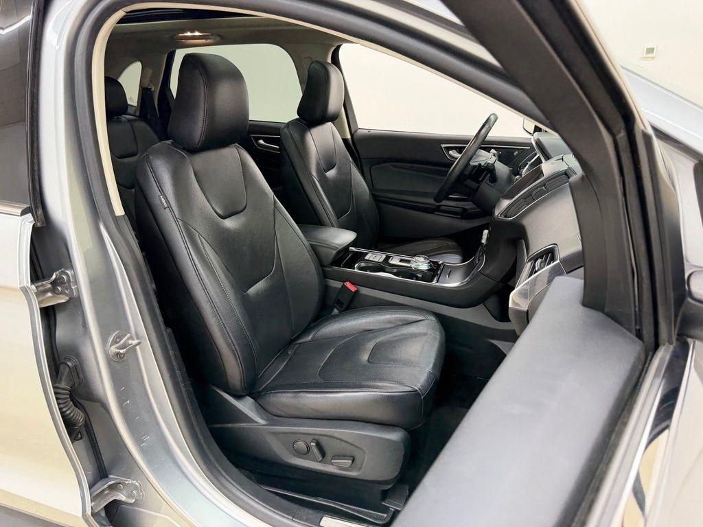 Ford Edge  2020