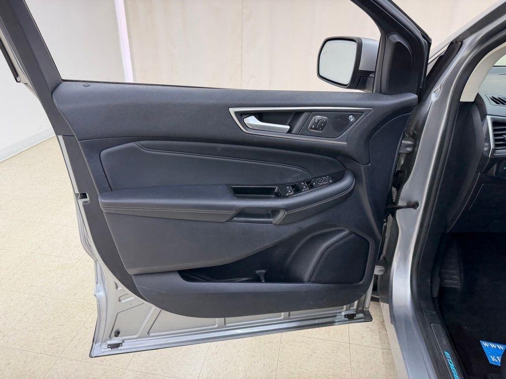 Ford Edge  2020