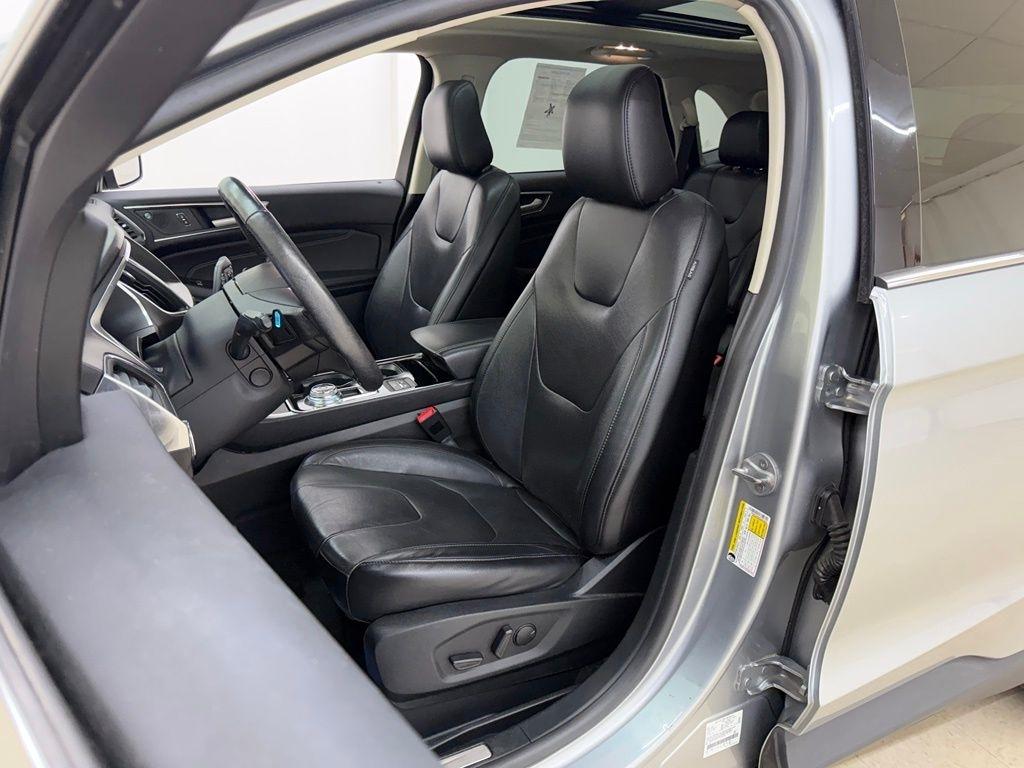 Ford Edge  2020