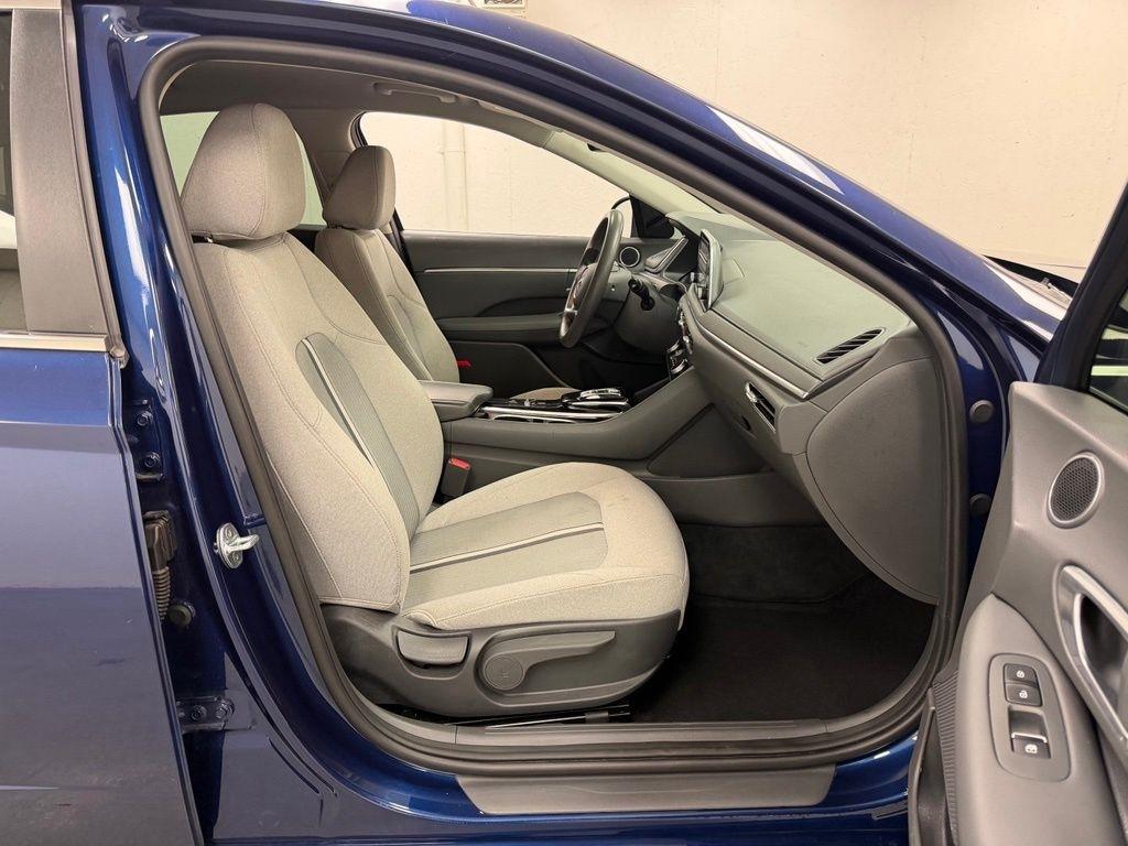 Hyundai Sonata  2021