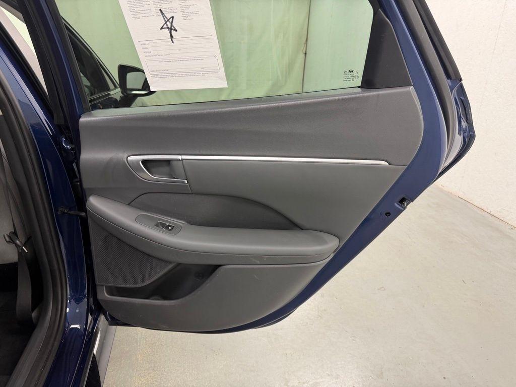 Hyundai Sonata  2021