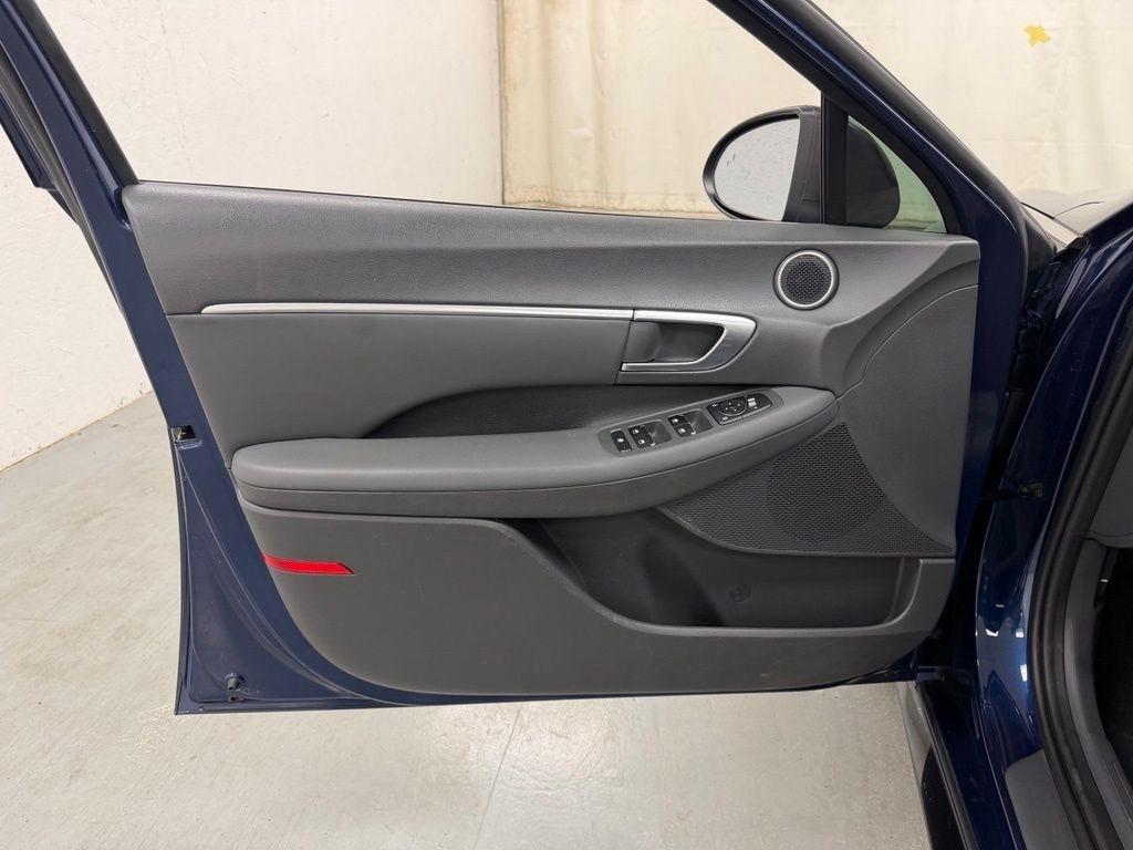 Hyundai Sonata  2021