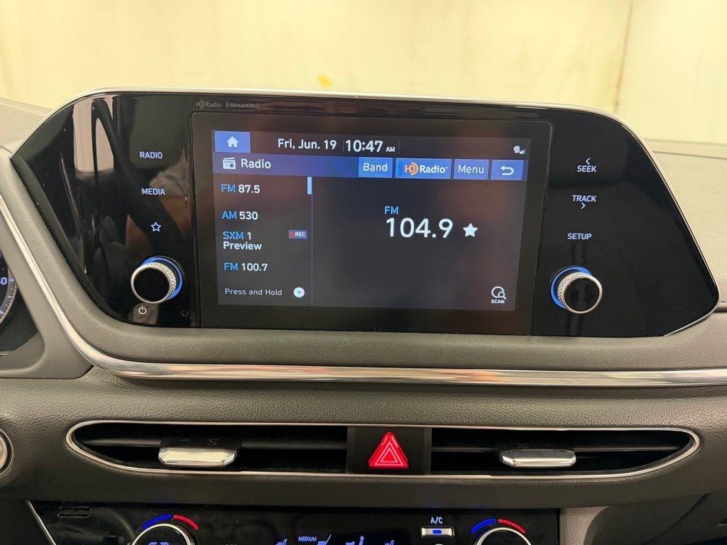 Hyundai Sonata  2021