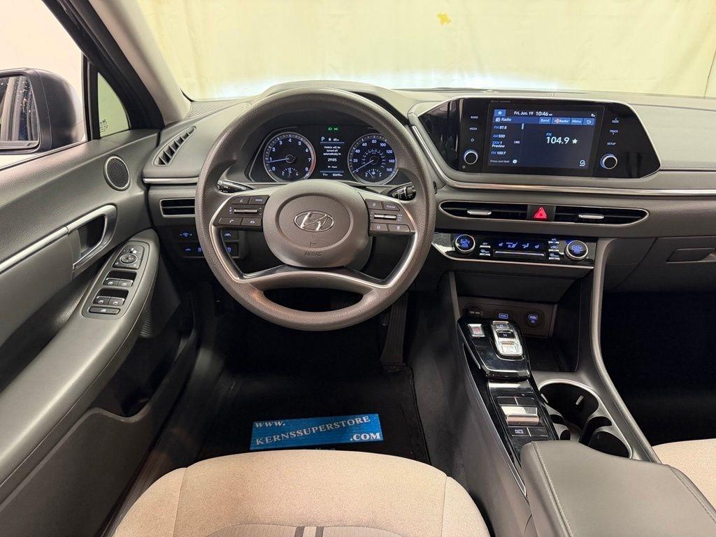 Hyundai Sonata  2021