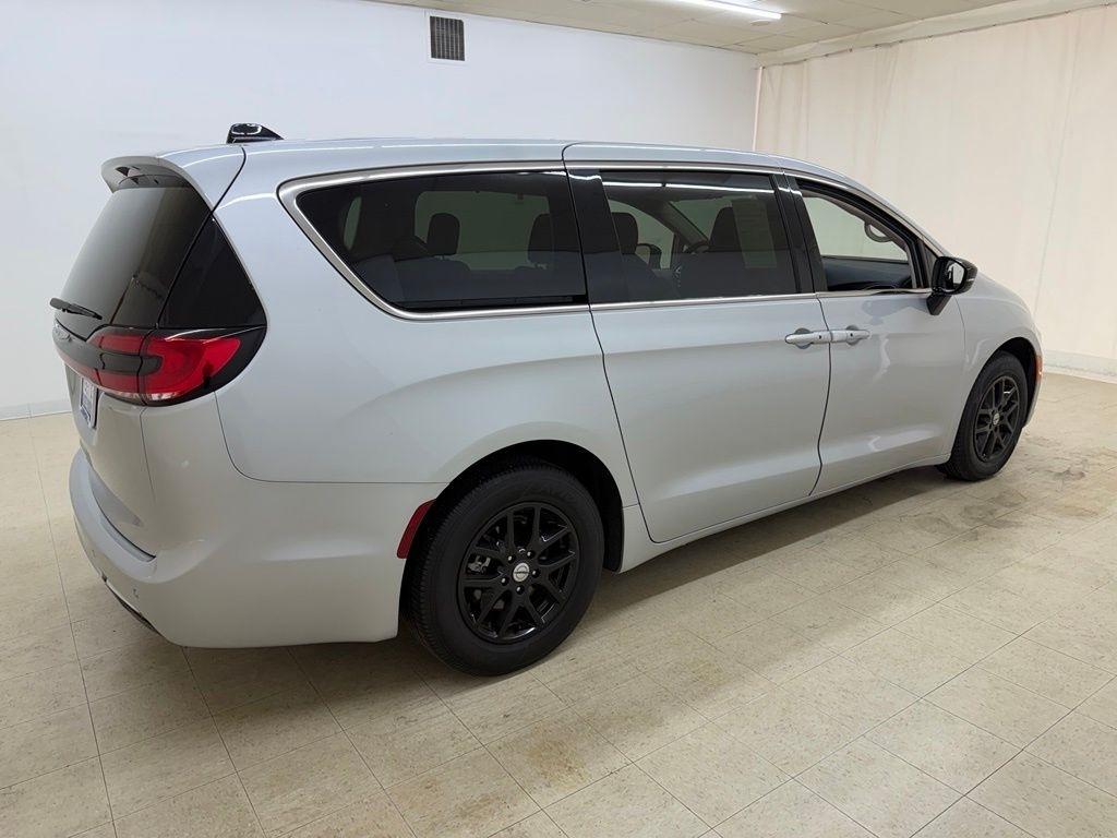 Chrysler Pacifica  2024