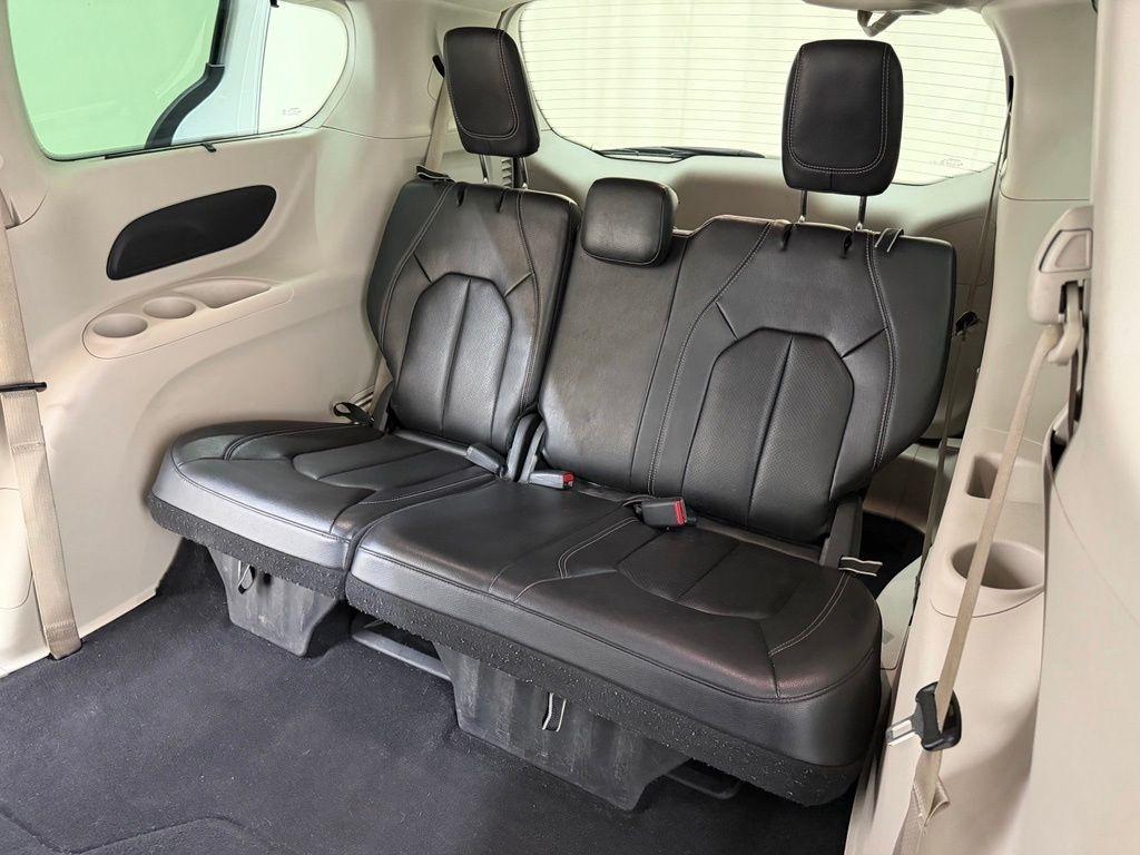 Chrysler Pacifica  2022