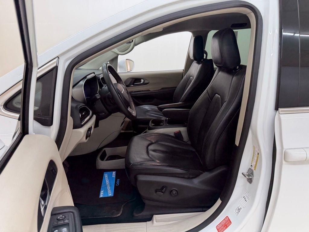 Chrysler Pacifica  2022