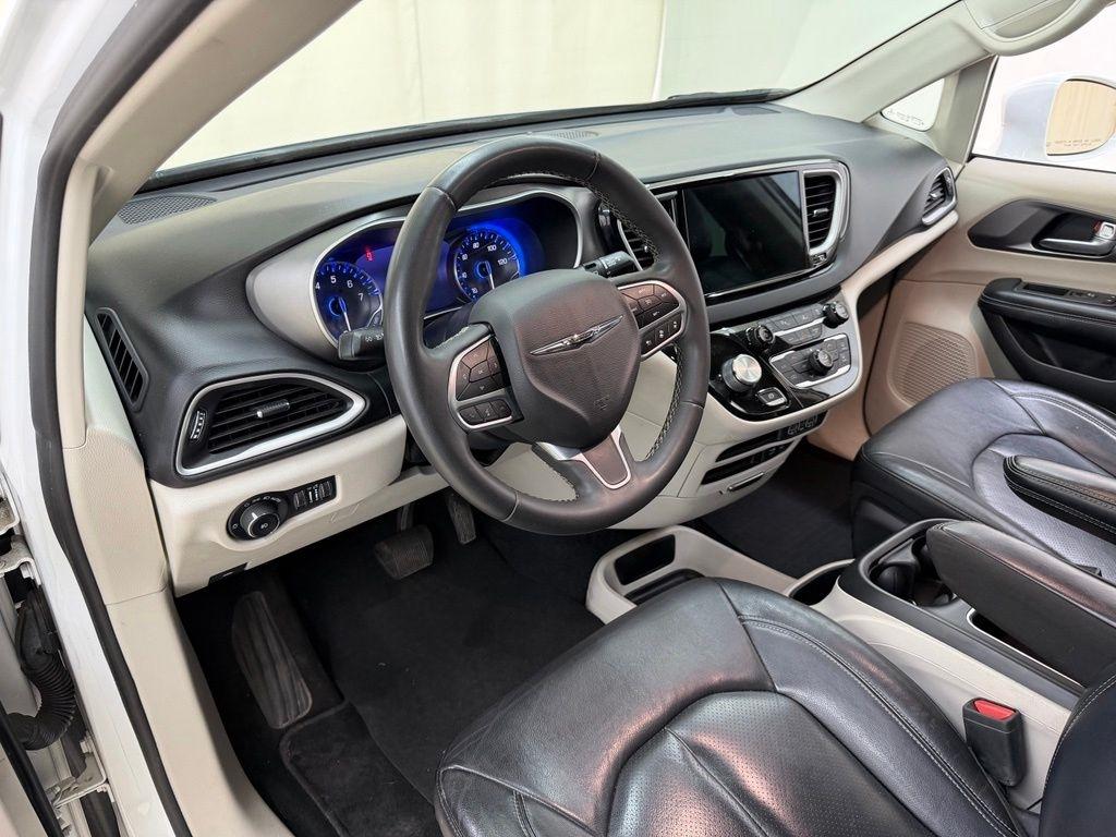 Chrysler Pacifica  2022