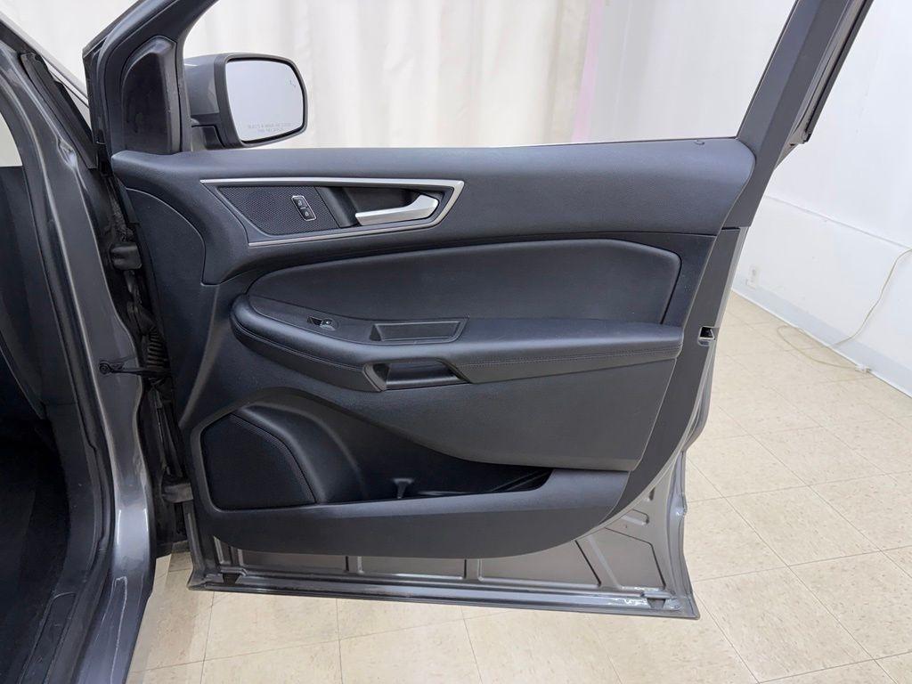 Ford Edge  2022
