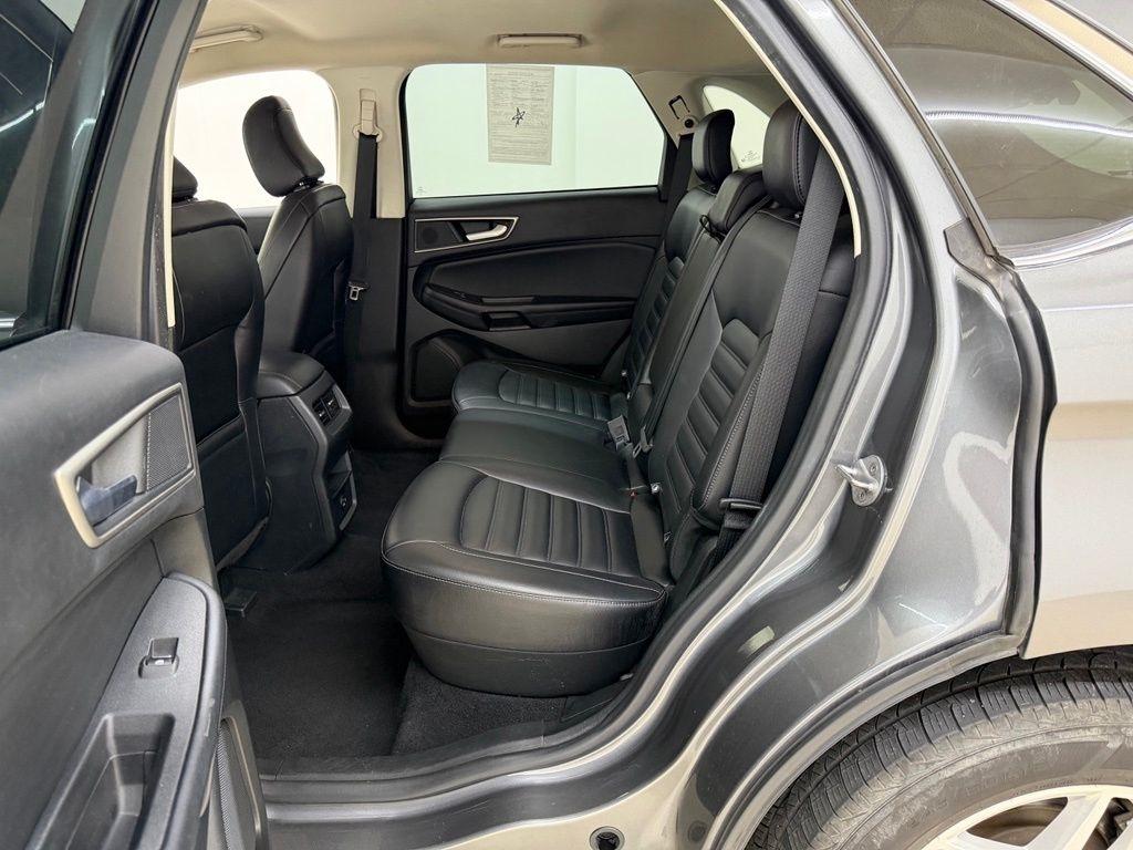 Ford Edge  2022