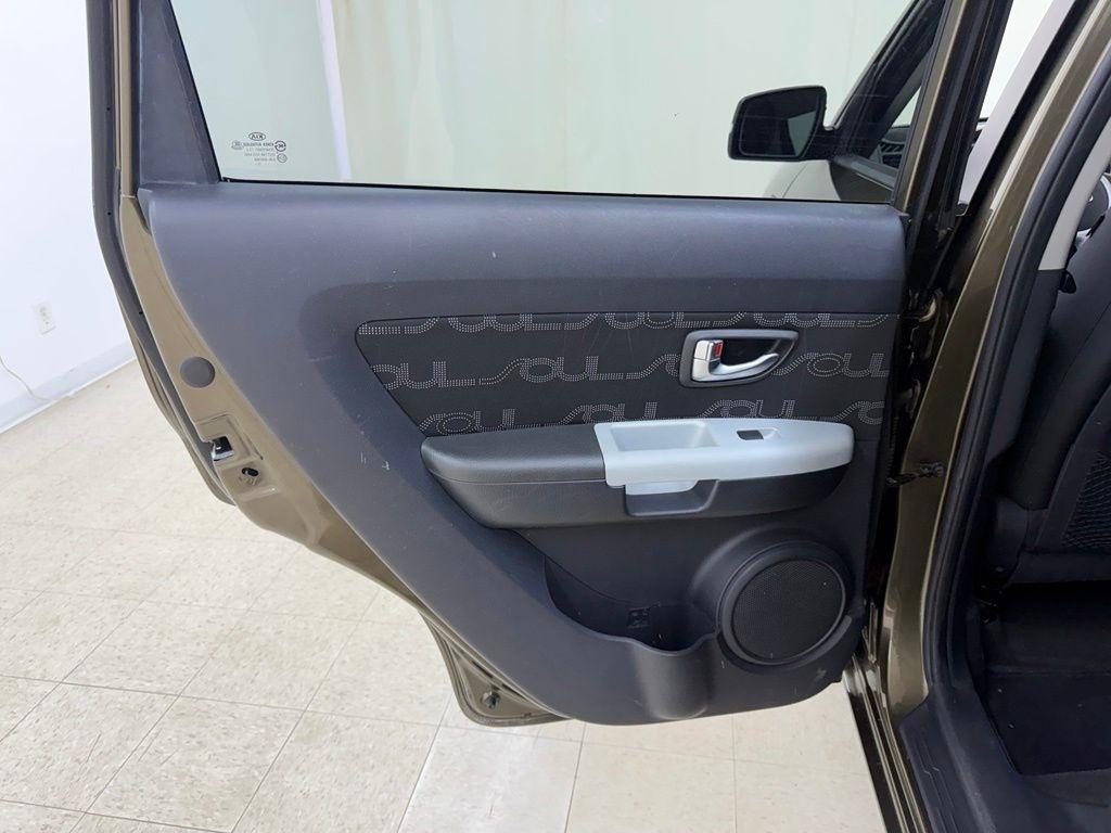 Kia Soul  2012