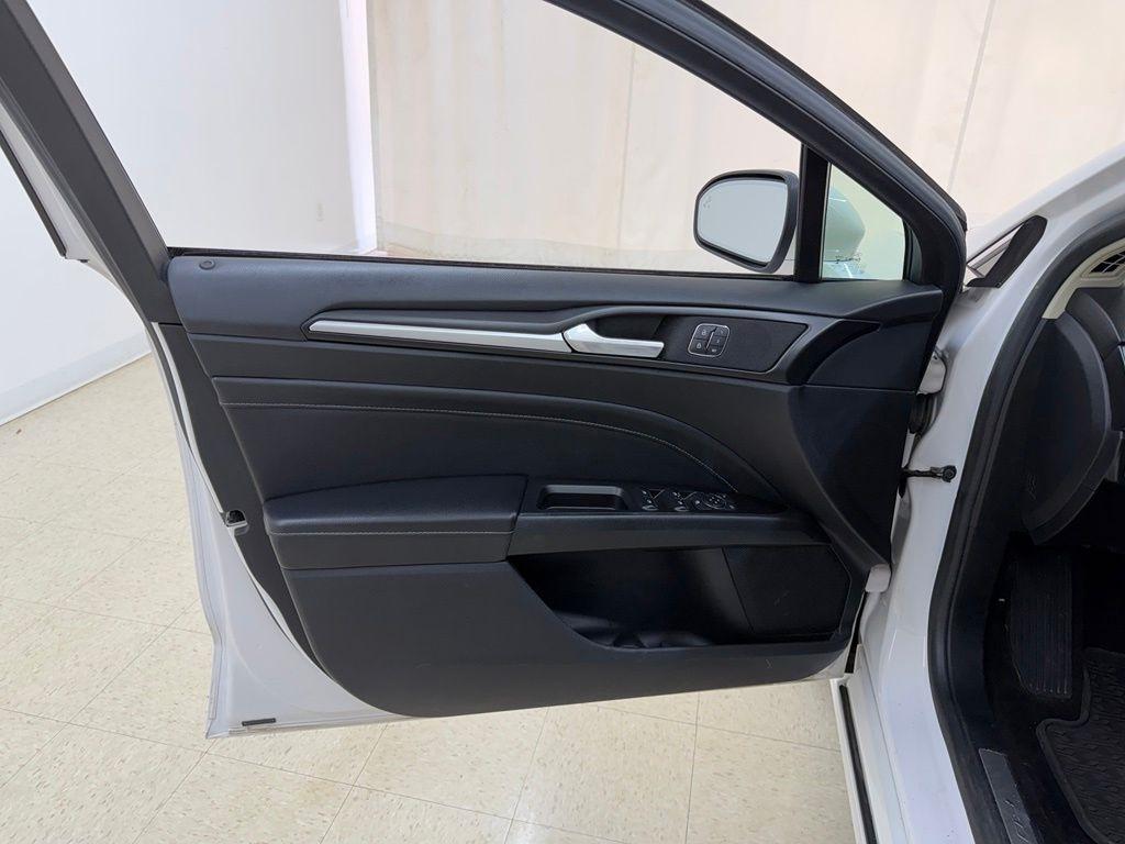 Ford Fusion  2019