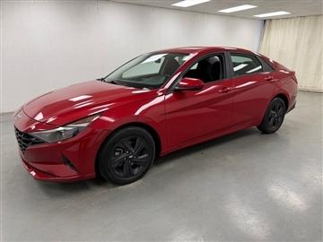 2022 Hyundai Elantra 
