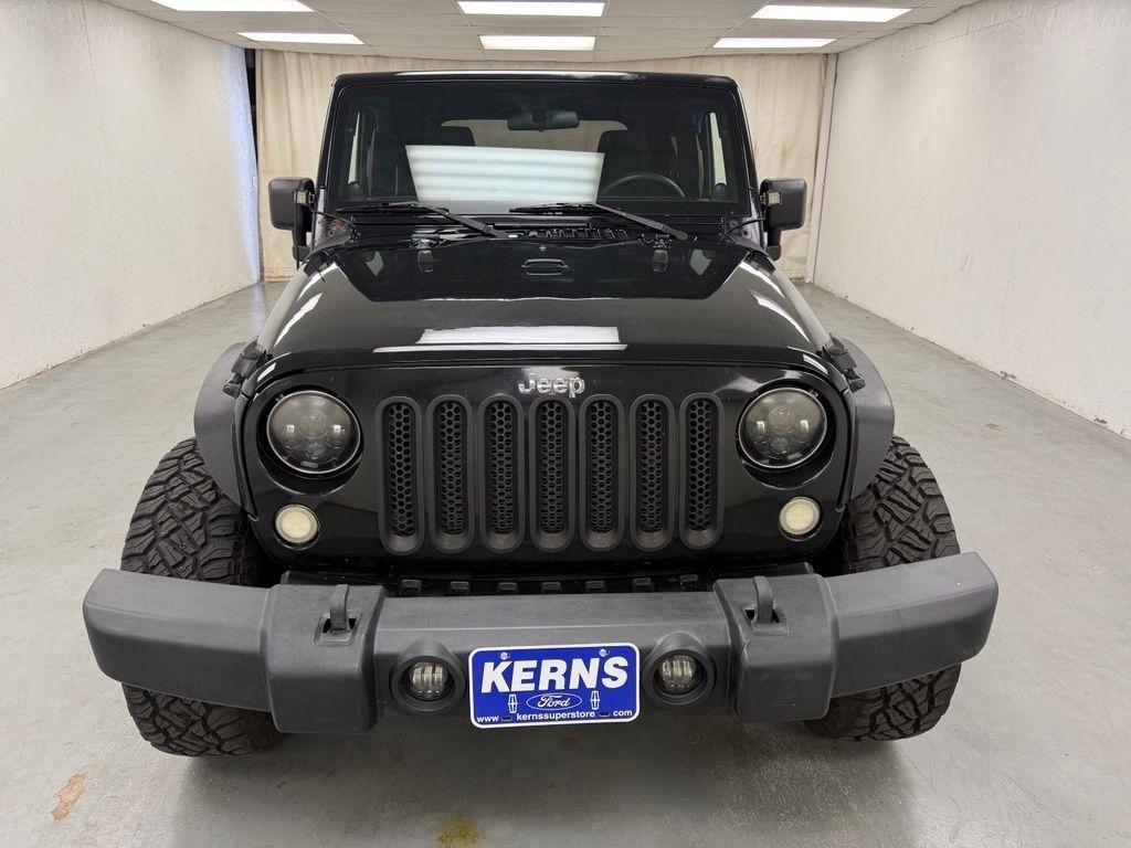 Jeep Wrangler  2011