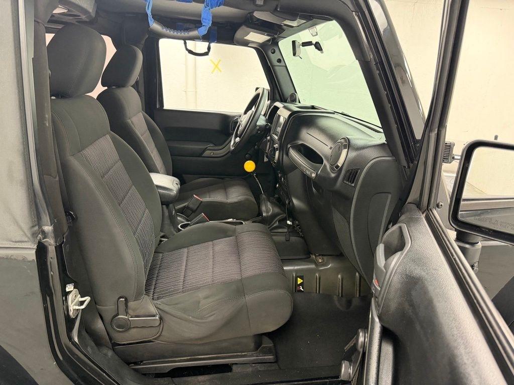 Jeep Wrangler  2011