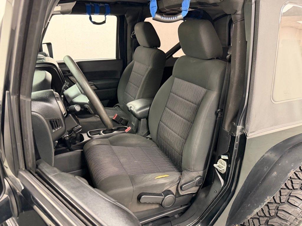 Jeep Wrangler  2011