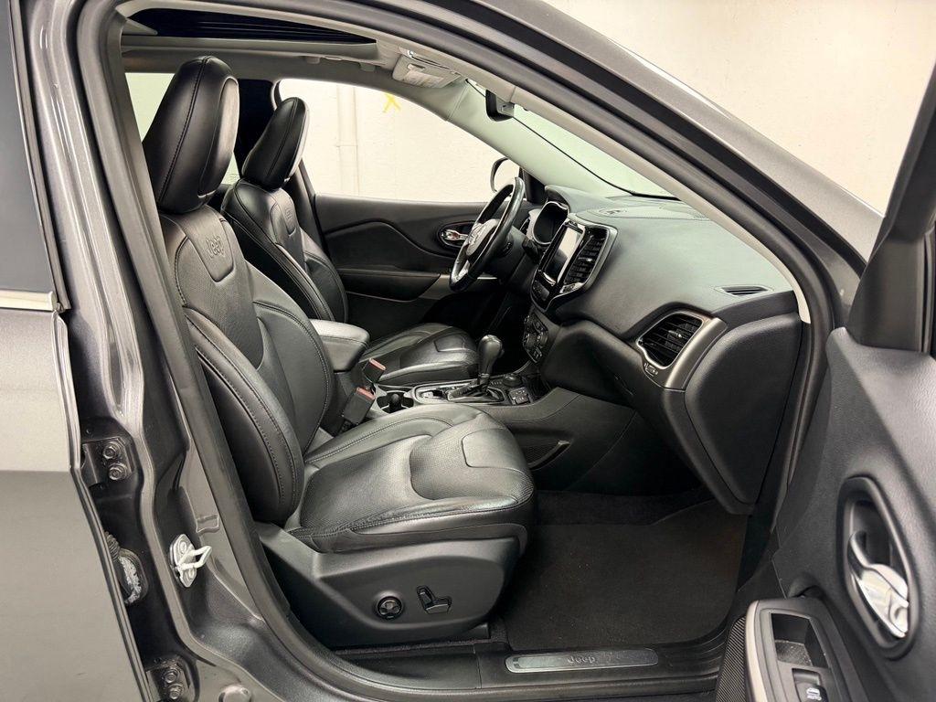 Jeep Cherokee  2019