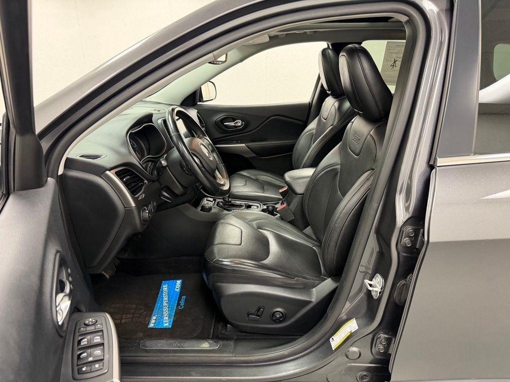Jeep Cherokee  2019