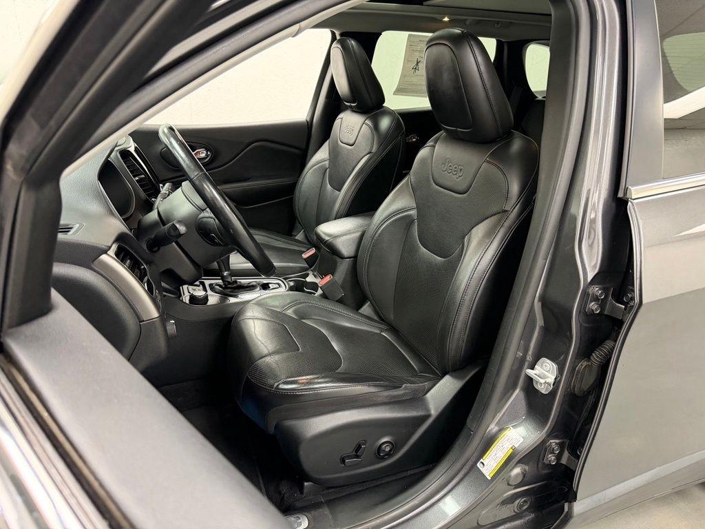Jeep Cherokee  2019