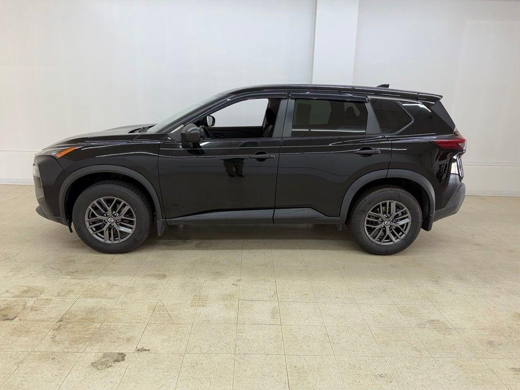 Nissan Rogue  2021