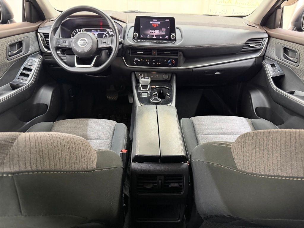 Nissan Rogue  2021