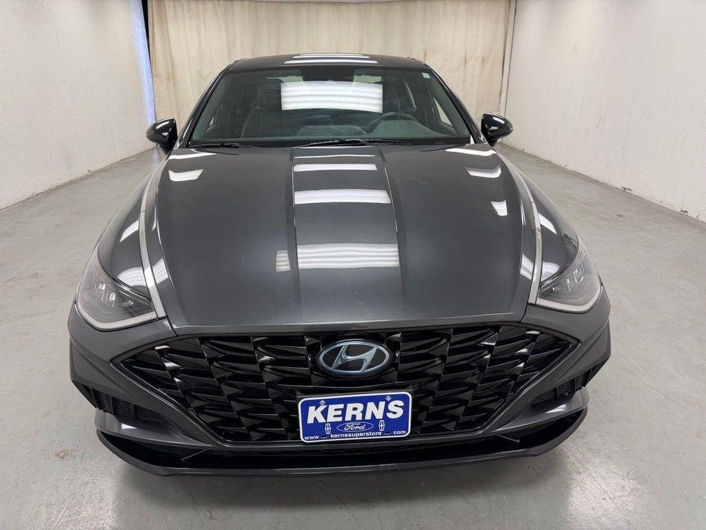 Hyundai Sonata  2021