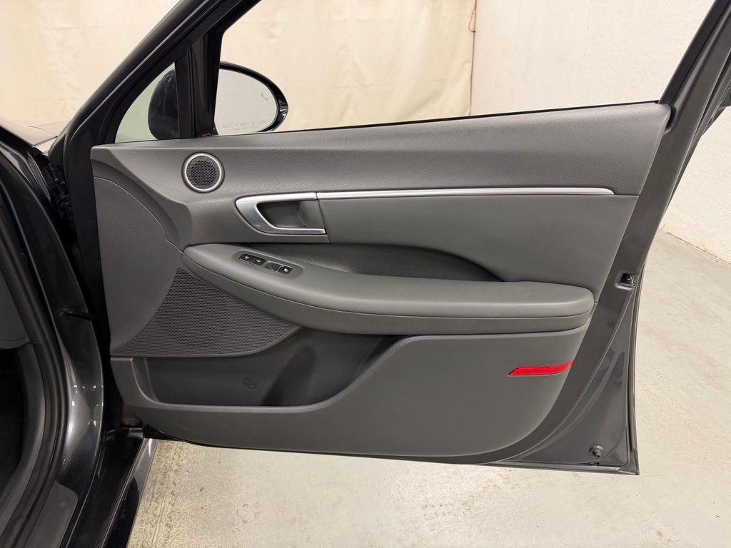 Hyundai Sonata  2021