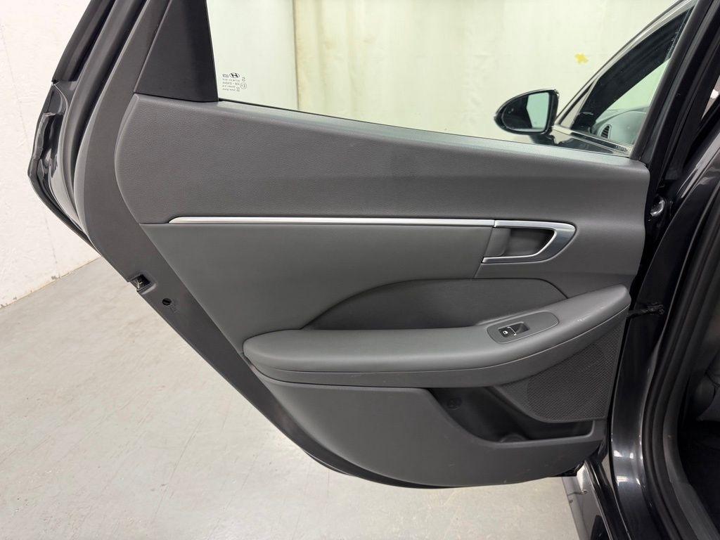 Hyundai Sonata  2021