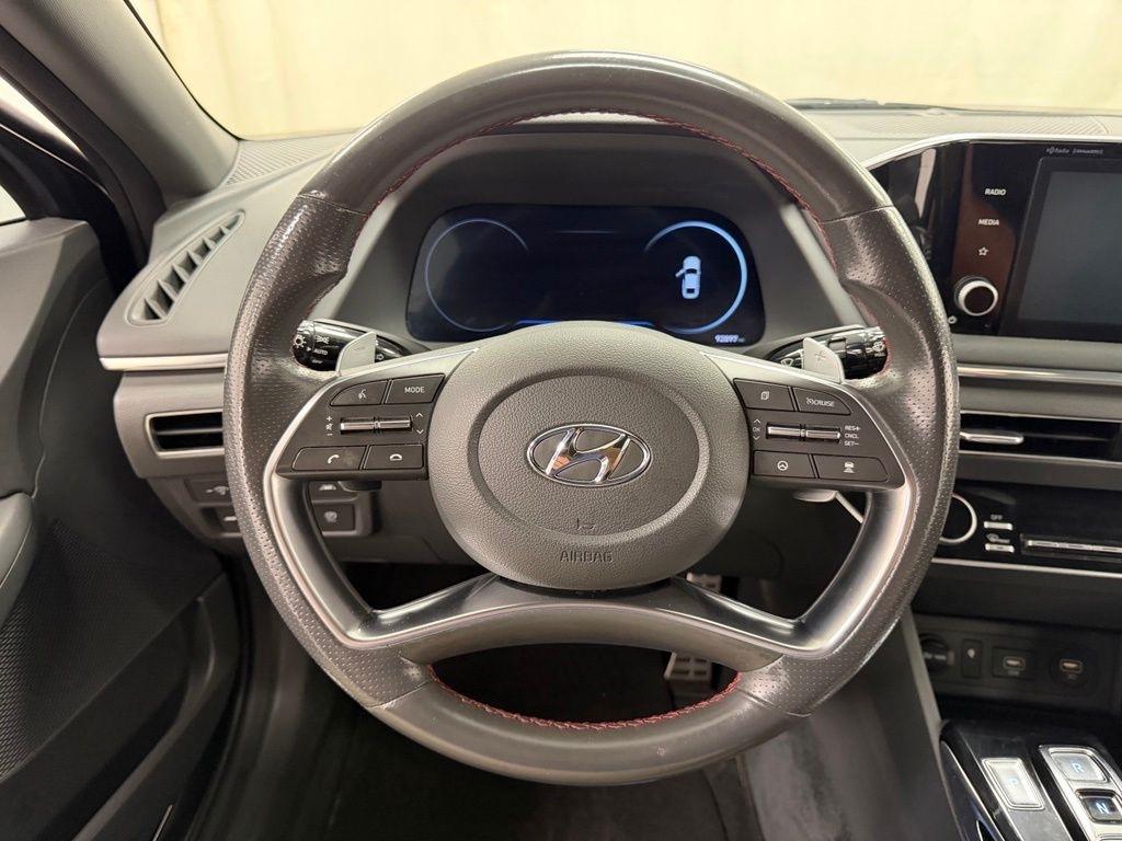 Hyundai Sonata  2021