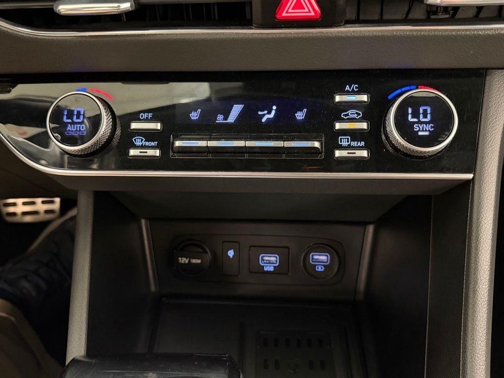 Hyundai Sonata  2021