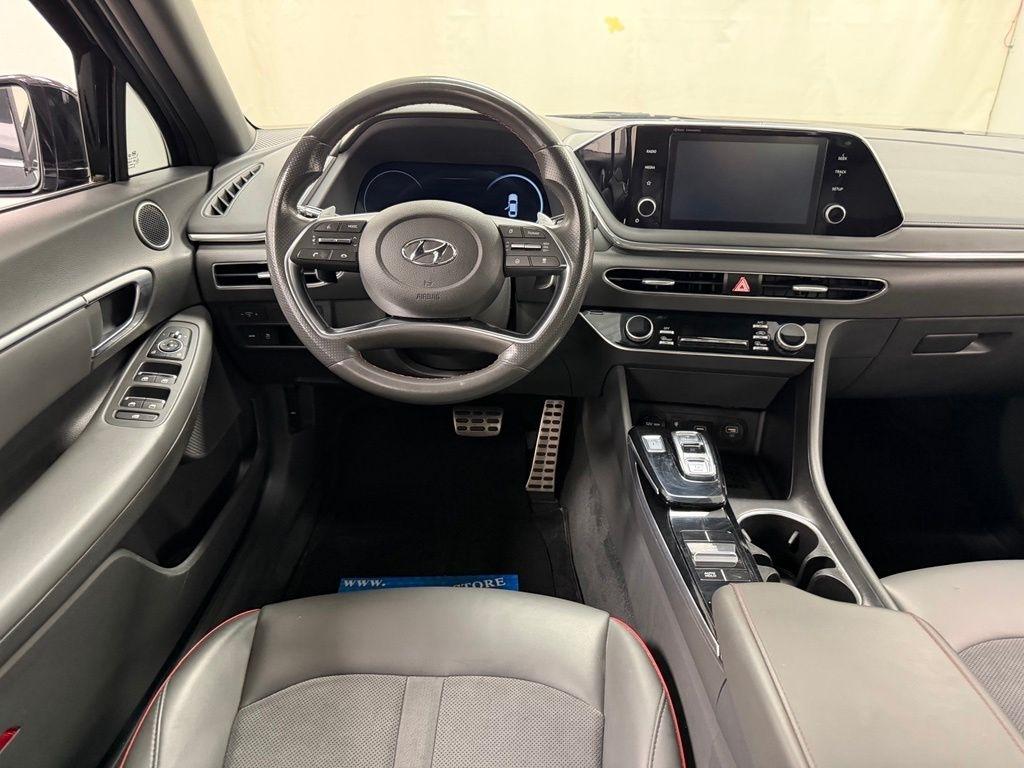 Hyundai Sonata  2021