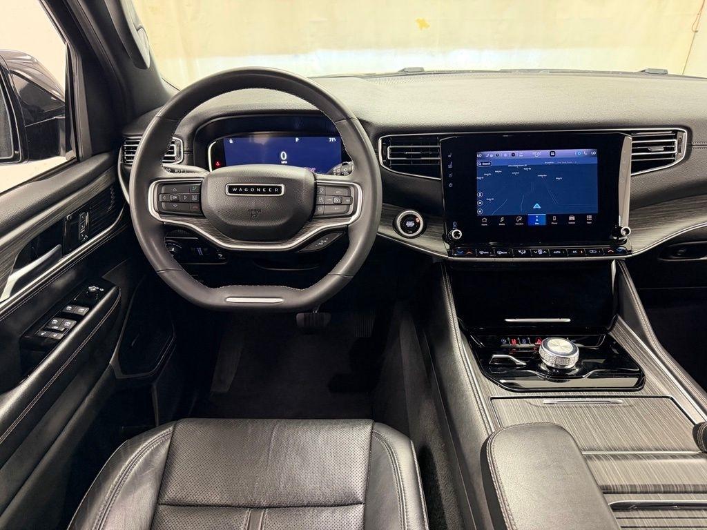 Jeep Wagoneer L  2024