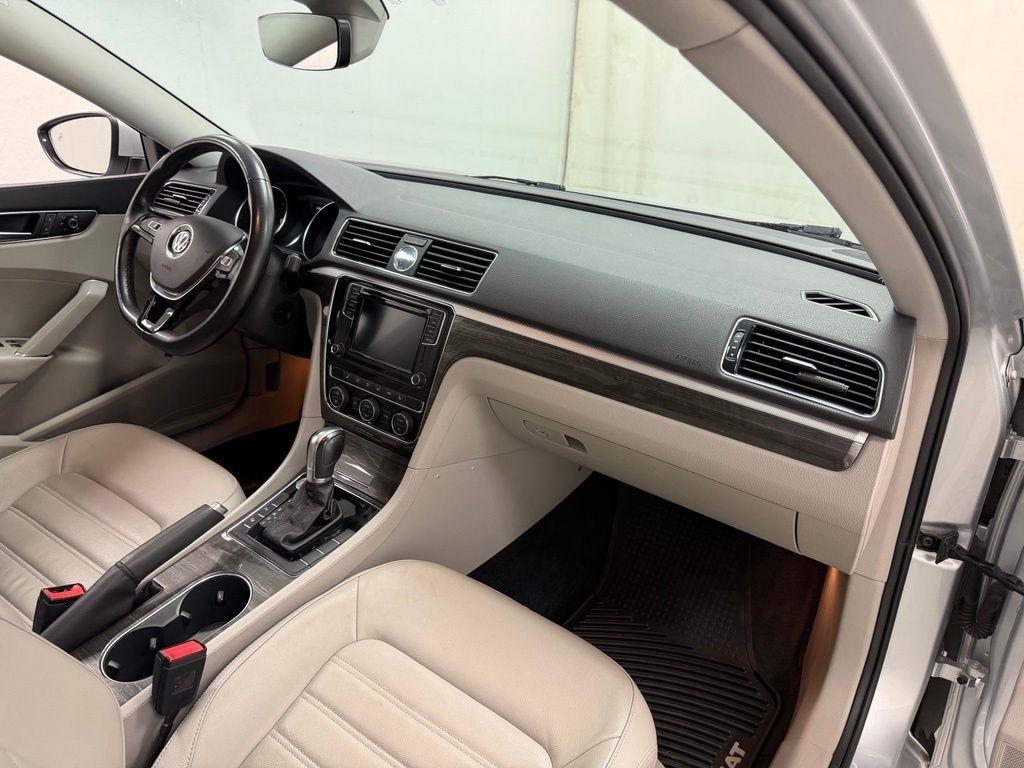 Volkswagen Passat  2017