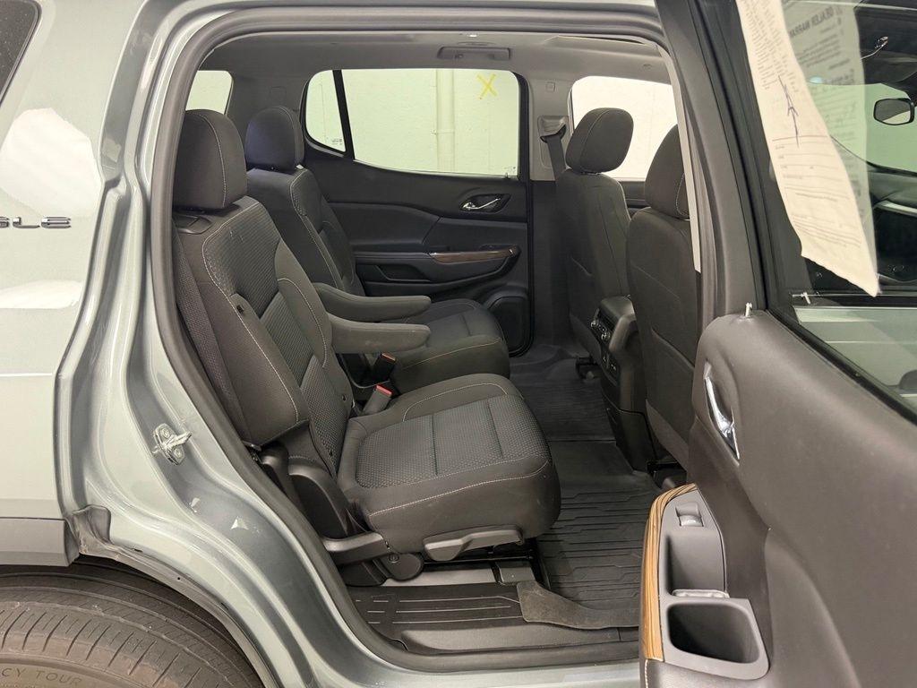 GMC Acadia  2023