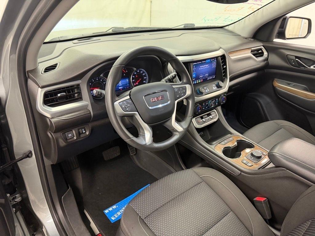 GMC Acadia  2023