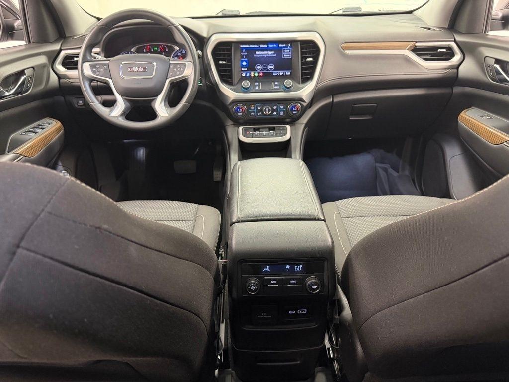GMC Acadia  2023